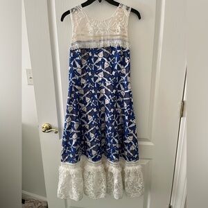 Belle Badgley Mischka dress size 10